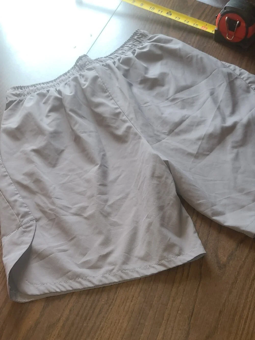 Nike Men's Light Grey Performance Training Shorts Size L